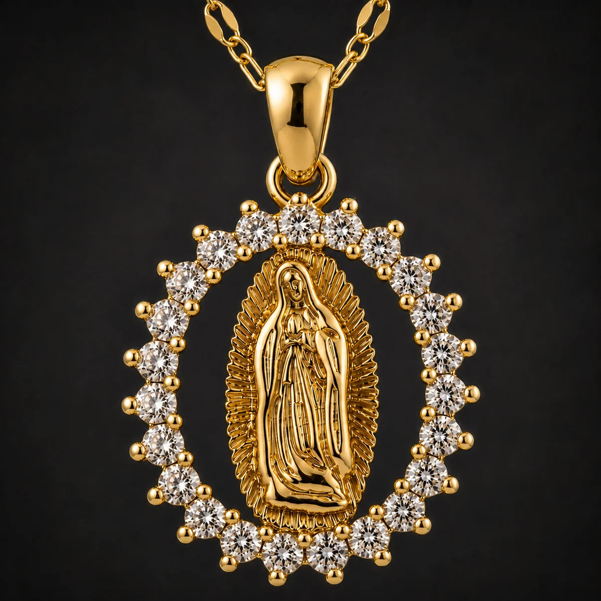 Collar Virgen de Guadalupe · Acabado Dorado Premium