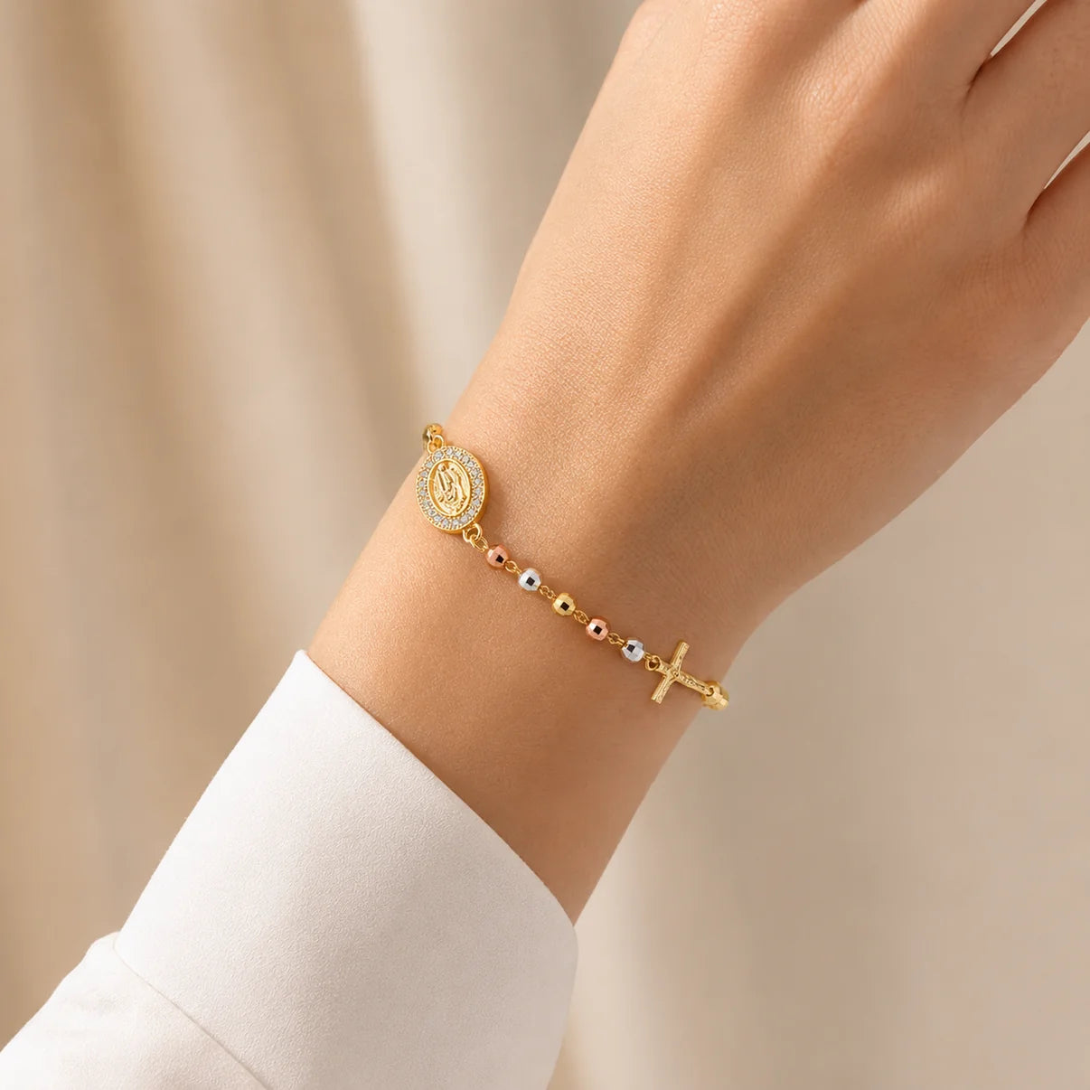 Pulsera Rosario · Acabado Tricolor Premium